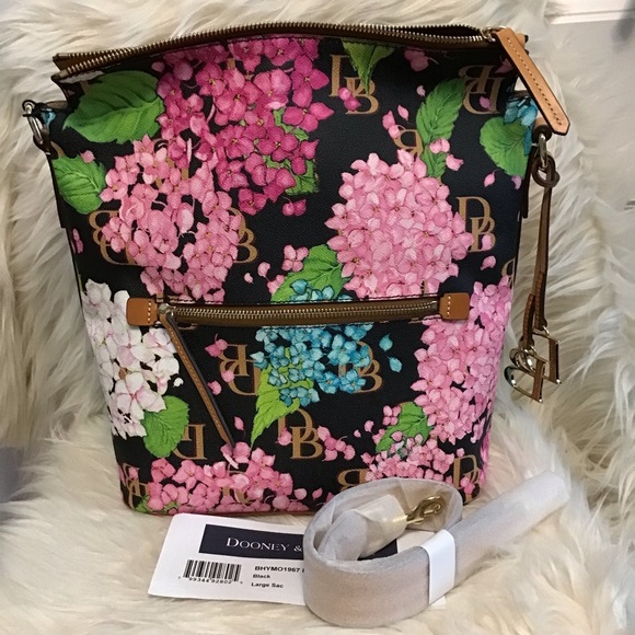 dooney and bourke hydrangea handbolsa